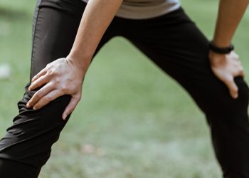 Ways to Managing Chronic Knee Pain Effectivel