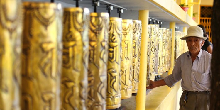 Smart Travel Tips Every Senior Should Know